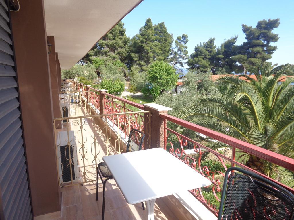 Porto Matina Hotel Metamorfosi  Exterior foto